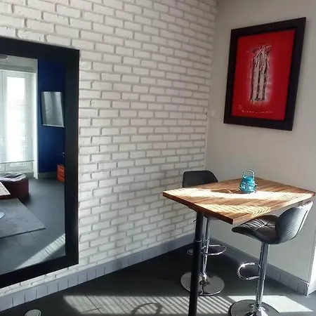 Cosy Gare Lägenhet Quimper